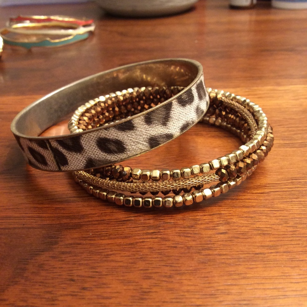 Pair of bracelets